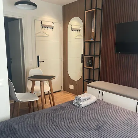 Downtown Studio Apartments Tirana Exterior photo